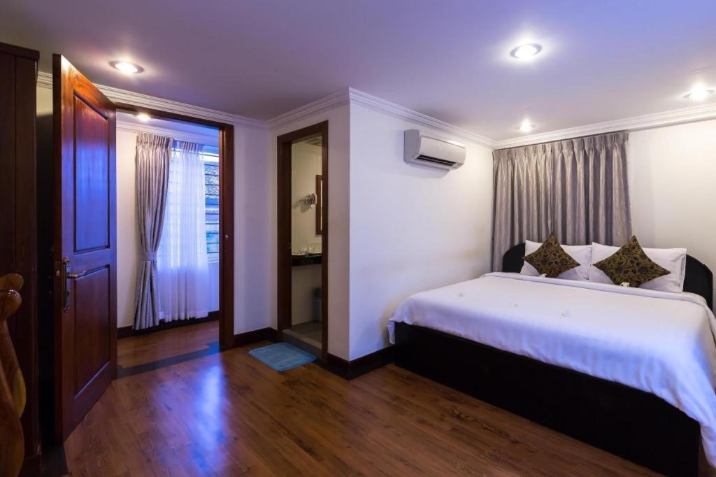 Angkor Ry Boutique Hotel Siem Reap Buitenkant foto